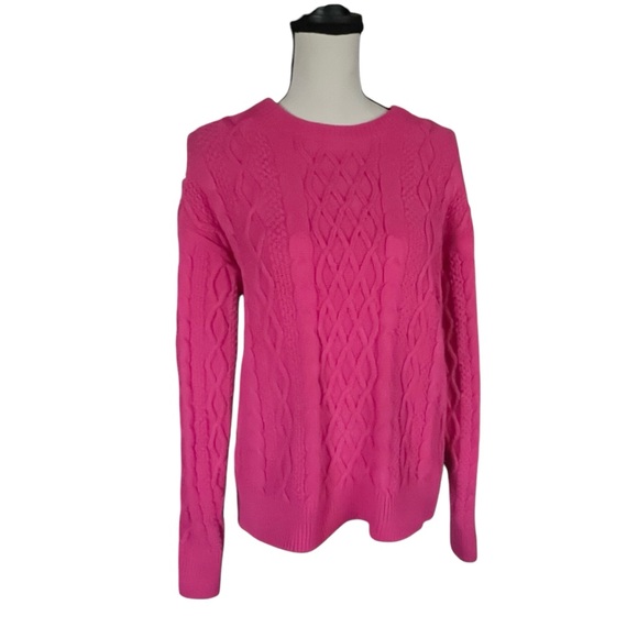 J. Crew Sweaters - J Crew Gorgeous Pink Cable Knit pull over Womens sweater. Size M.